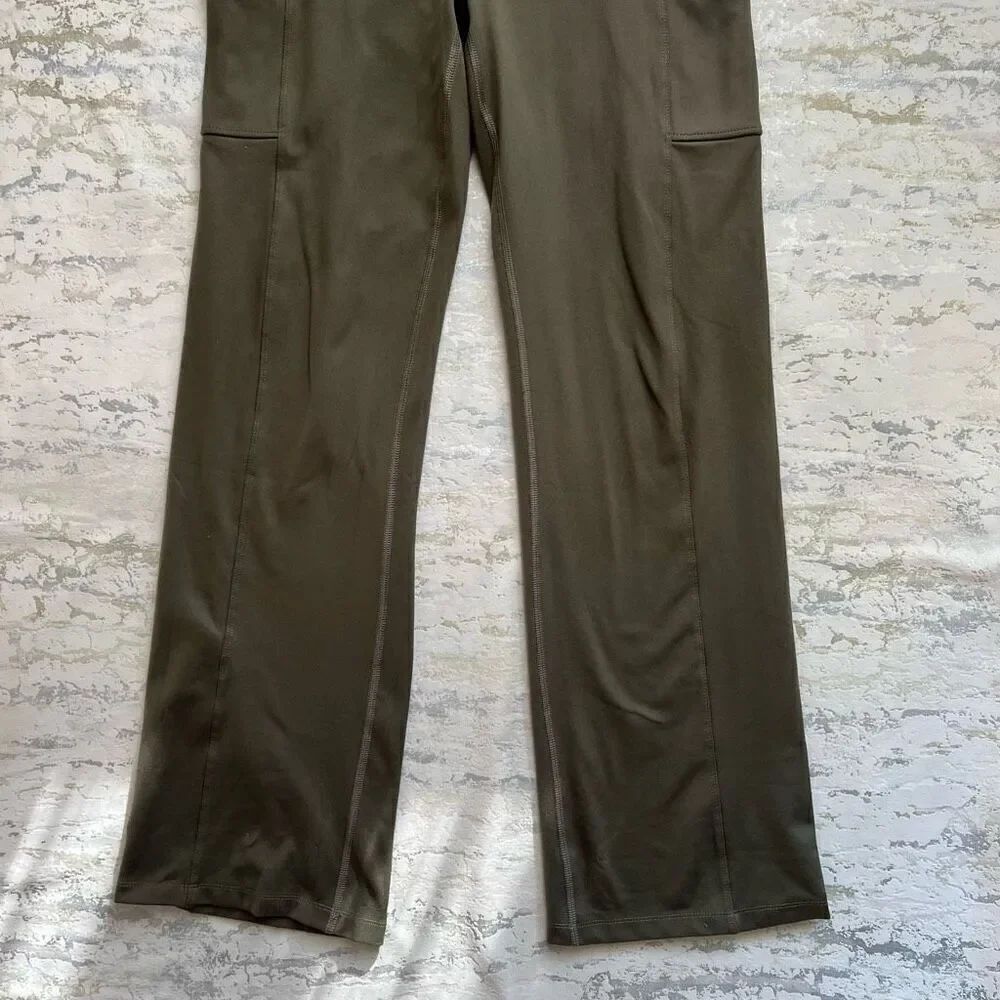 Eddie Bauer Green Cargo Style Leggings - Picture 4 of 11